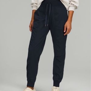 Lululemon joggers